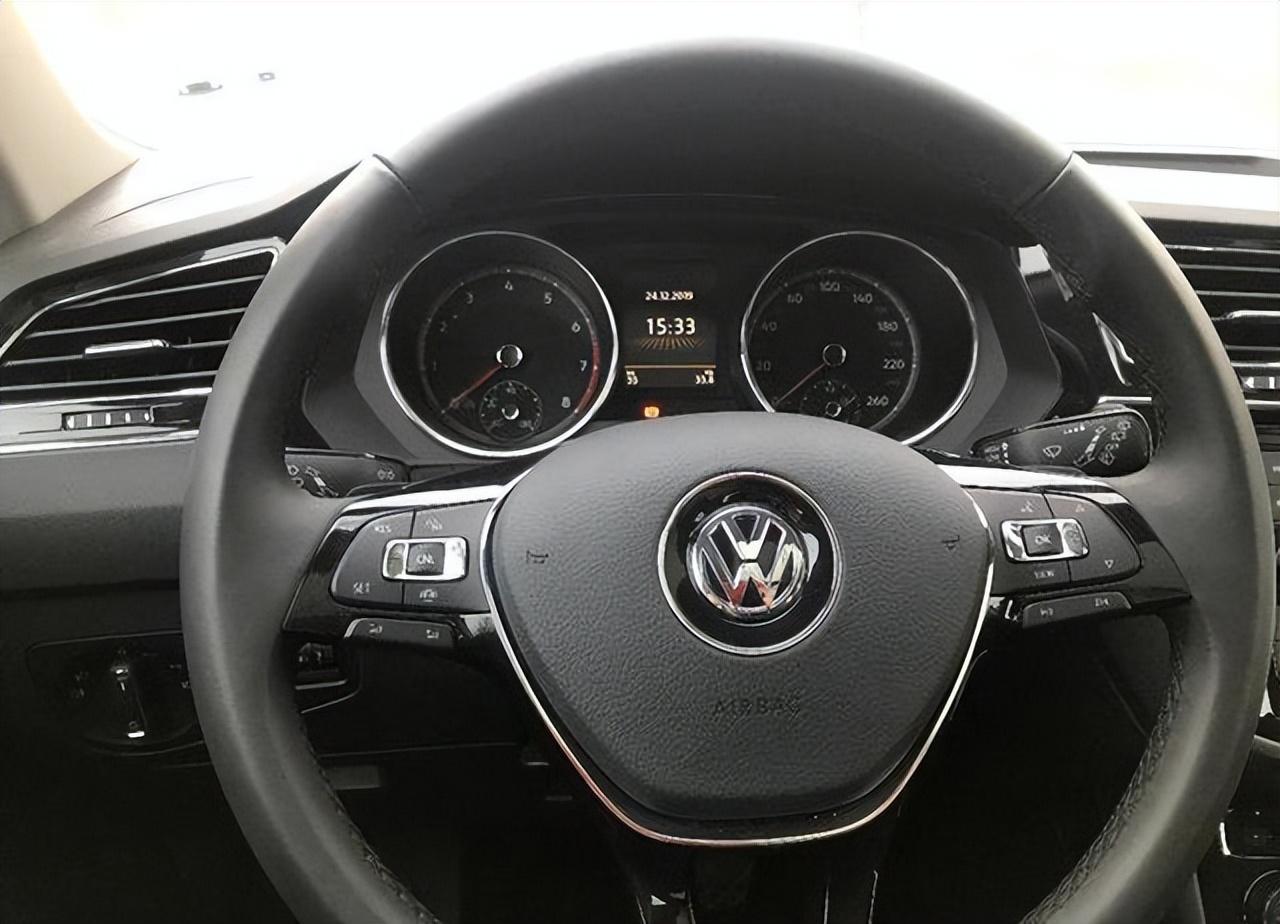 全款23萬怒提本田CRV,對比同事的大眾途觀L,車主:想說三個字