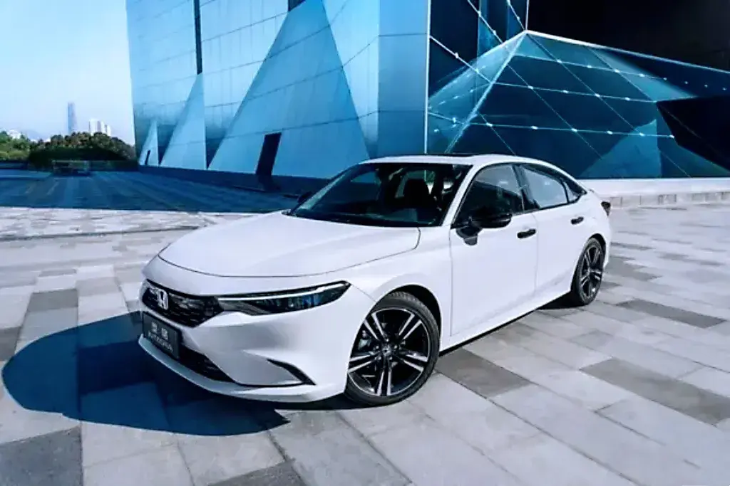 本田型格以MT、CVT、HEV三大動力類型,構(gòu)建了動力與智能完美融合