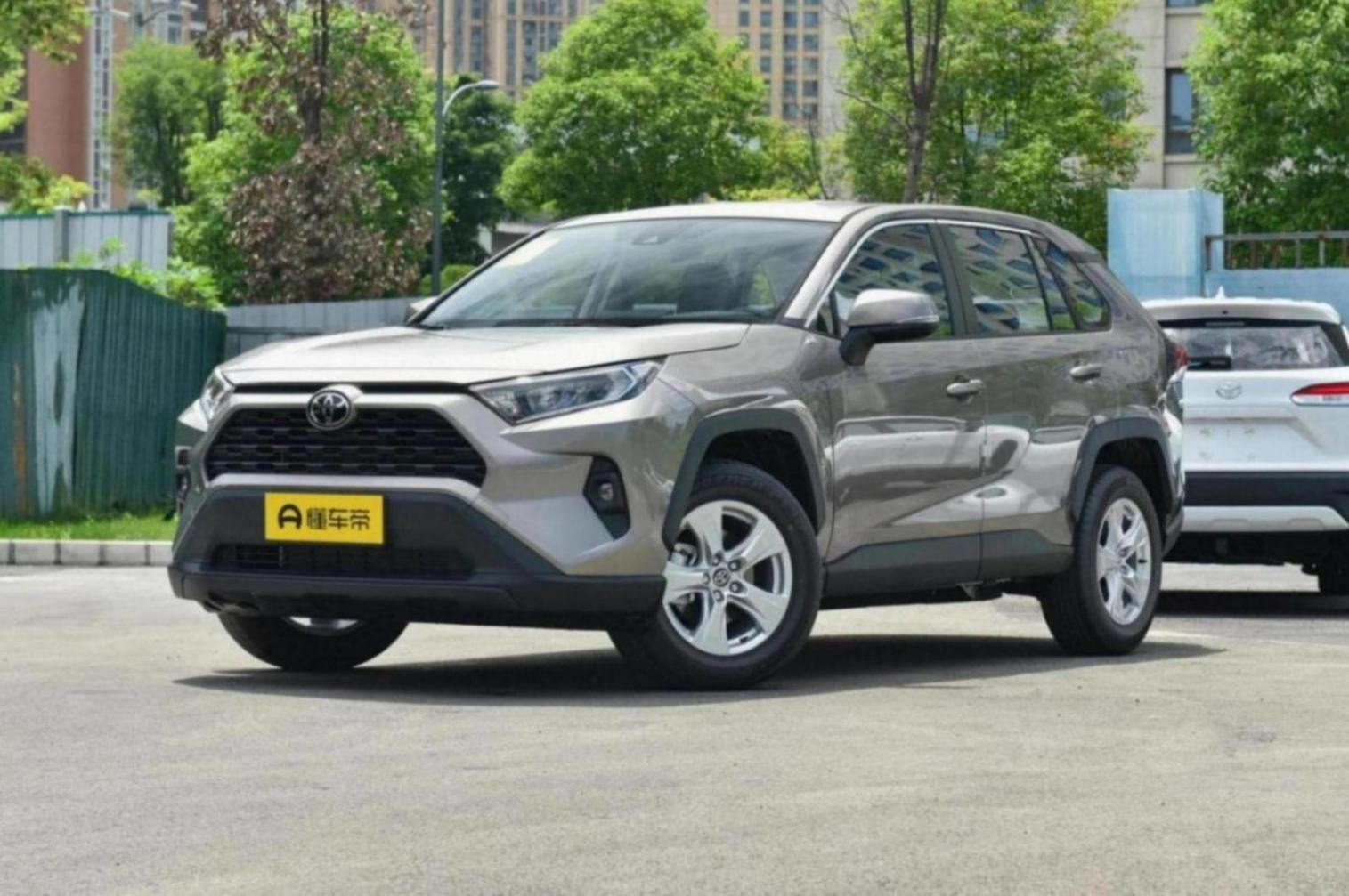 配2.0L動力,月銷16683臺,軸距2690mm,解讀一汽豐田RAV4榮放