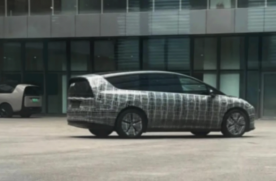 理想汽車 7 月銷量破 5 萬,但李想可能一點都笑不起來