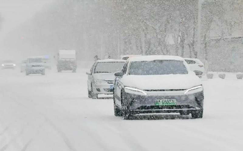未來5年,新能源汽車將完全取代燃油車?聽聽內(nèi)行人怎么說!