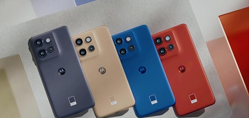熱巴同款千元小屏機!moto預熱新機,6.36寸屏幕+光學防抖+IP68