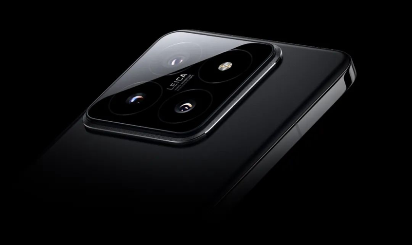 vivo X200曝光:5500mAh大電池+1.5K小直屏,正面硬剛小米15