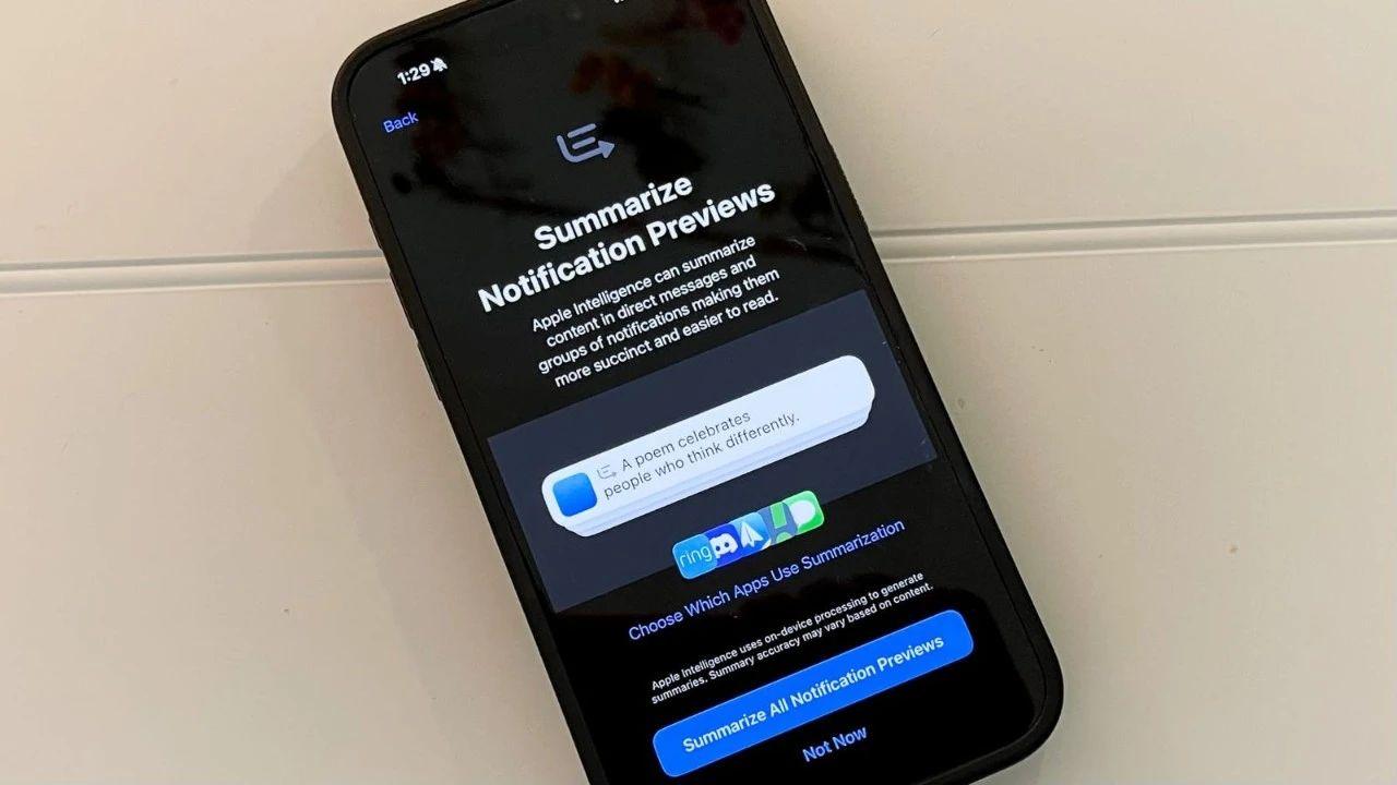iOS 18 / 18.1 雙版本更新,帶來了 AI 消除 !
