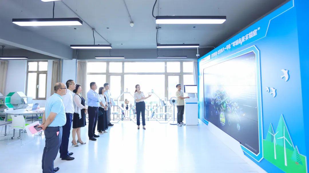 開學(xué)第一課,聯(lián)想攜手北京市八一學(xué)校共繪“零碳未來”新篇章