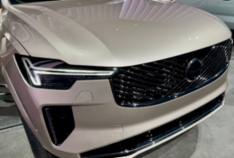 新款沃爾沃XC90亮相,插混版純電續航70km,P4電機專注性能?