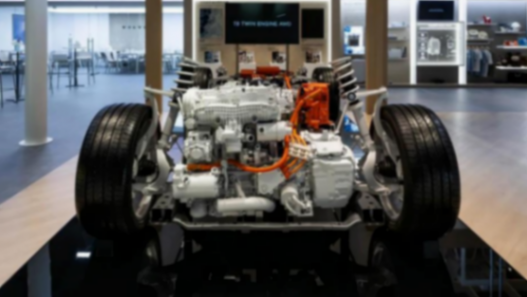 新款沃爾沃XC90亮相,插混版純電續航70km,P4電機專注性能?