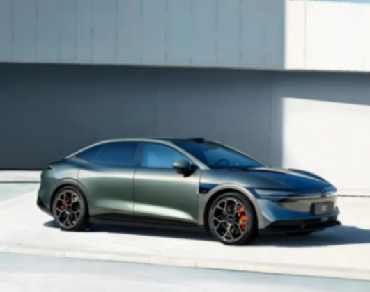 22萬預算買純電轎車,領克Z10和極氪007怎么選?
