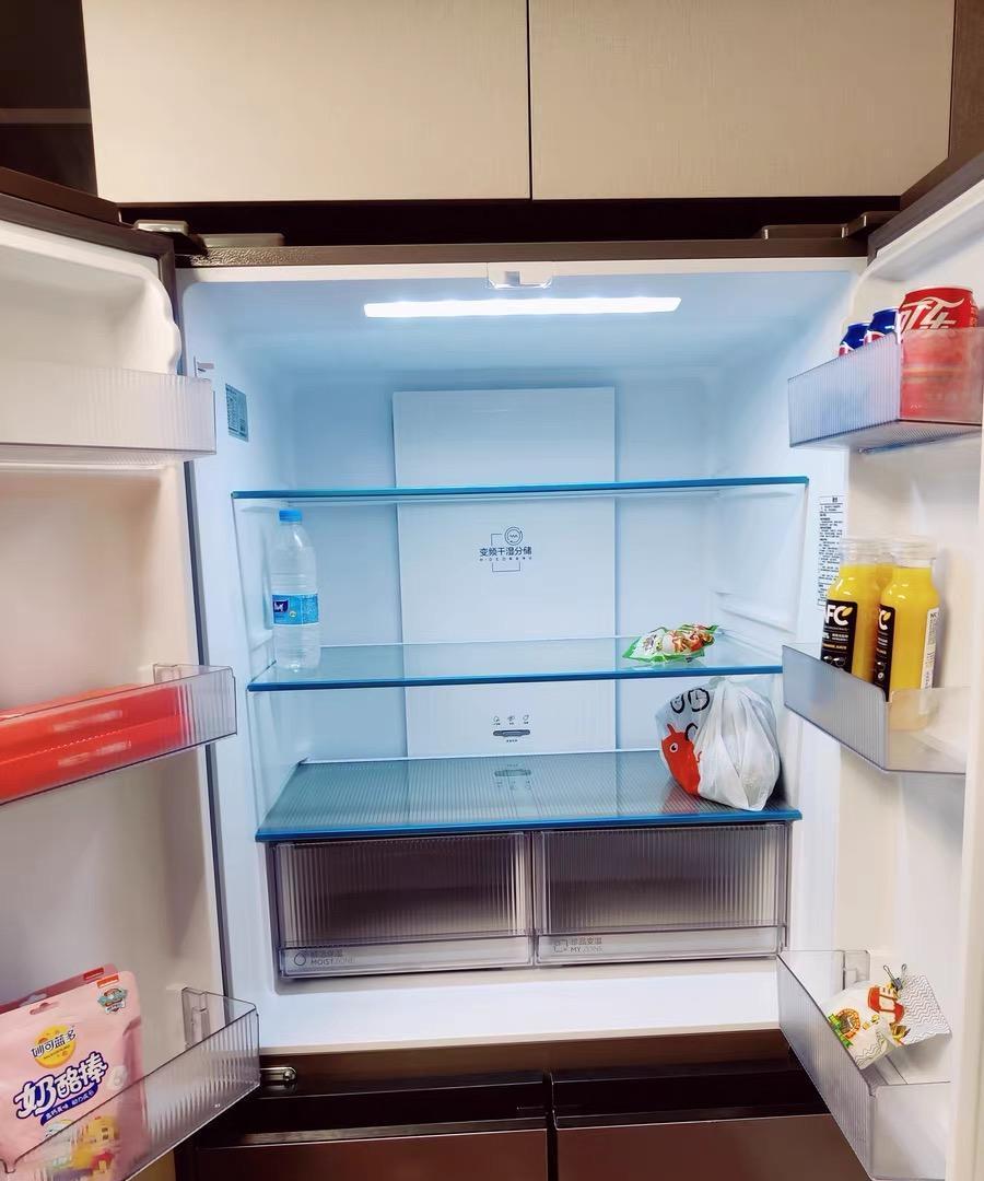 十字對開門大容量,24款海爾冰箱智能又高效,家庭性電器價比首選