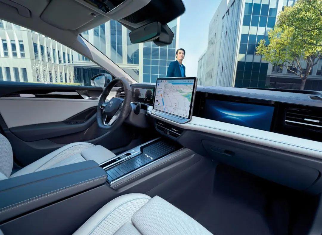 全新一代邁騰、帕薩特Pro雙車對比,誰更懂國人心?