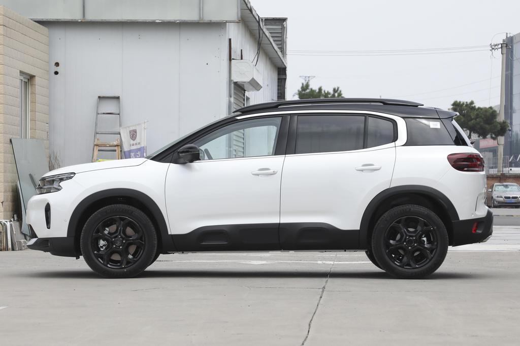 天逸 C5 AIRCROSS車系分析 一腳油211馬力