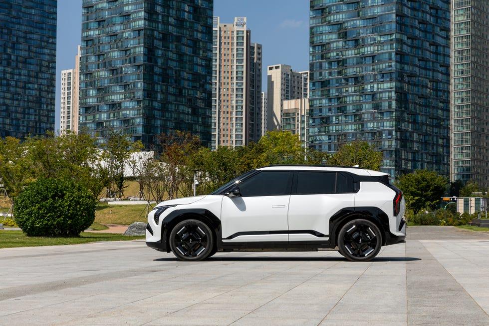 2026款起亞EV3:小而強大的電動跨界車來了!起亞EV3值不值得買?