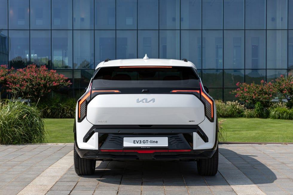 2026款起亞EV3:小而強大的電動跨界車來了!起亞EV3值不值得買?