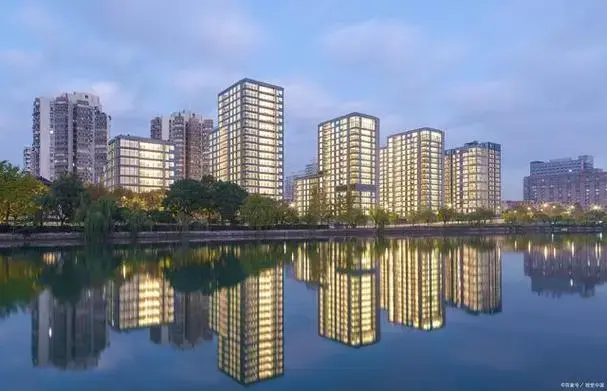 背后有2個(gè)現(xiàn)實(shí)的原因 投資保險(xiǎn)和房產(chǎn)相比,哪個(gè)更有優(yōu)勢(shì)?