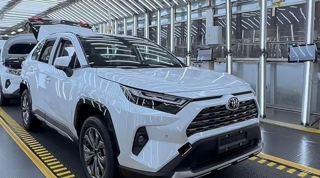 大廠造車依舊有底氣,豐田新RAV4榮放、新HARRIER凌放上市