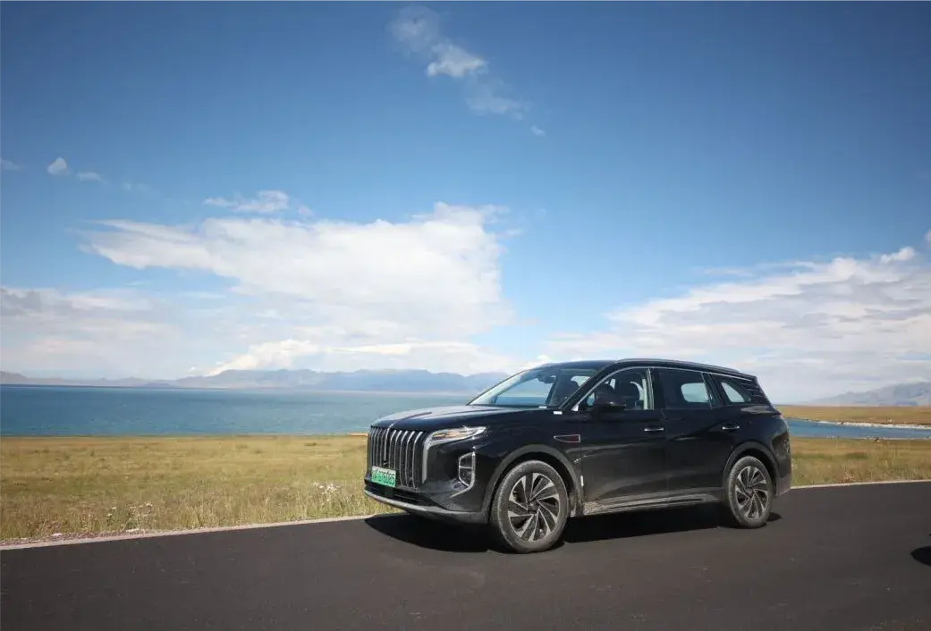 紅旗 HS7 PHEV:暢享便捷舒適的家庭旅行之選