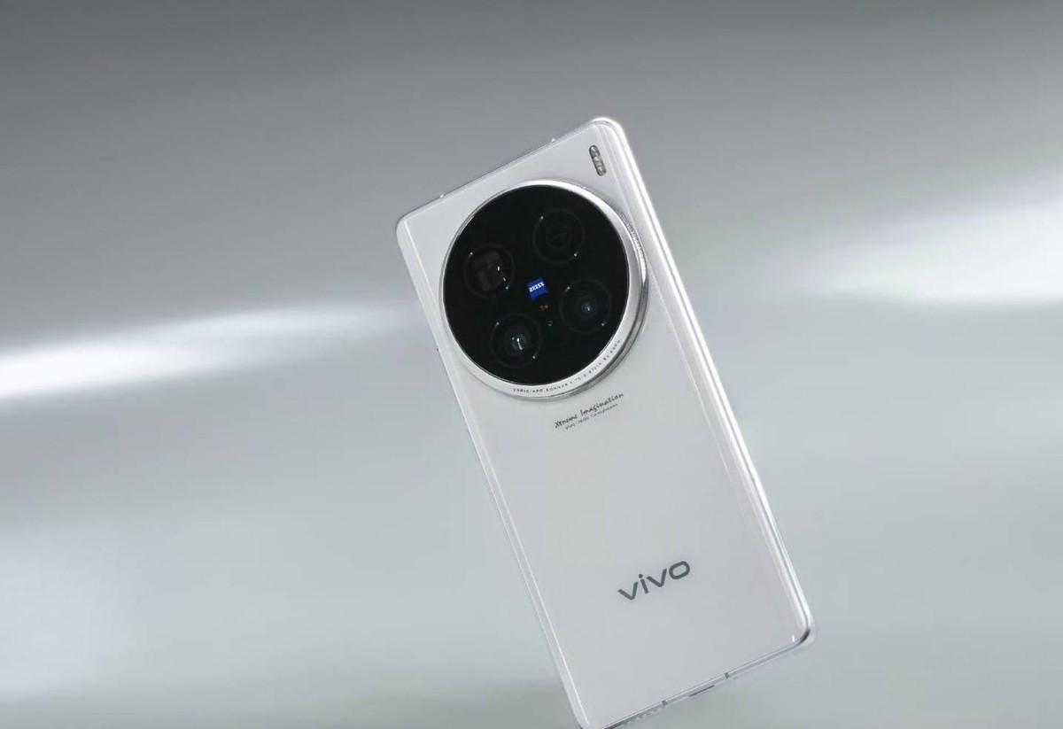 vivo不講武德!X100Ultra變相降價,驍龍8Gen3+2億像素+IP69防水