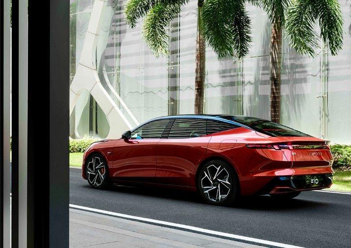 領克Z 10對決比亞迪漢E V:誰是二十萬級新能源車的最佳選擇?