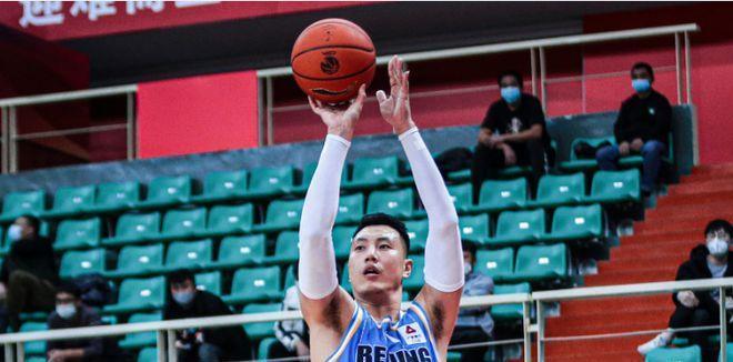 CBA季前賽 北京北汽男籃險勝深圳 所羅門表現有所下滑