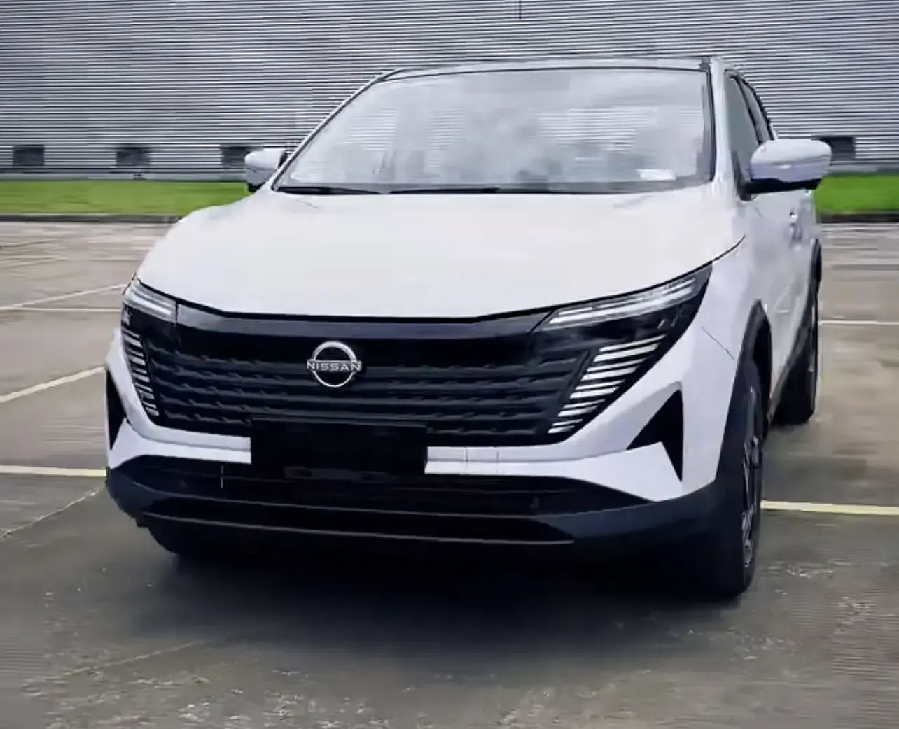 東風(fēng)日產(chǎn)逍客·榮譽(yù)實(shí)車曝光,搭載2.0L+CVT動(dòng)力組合,值得期待!