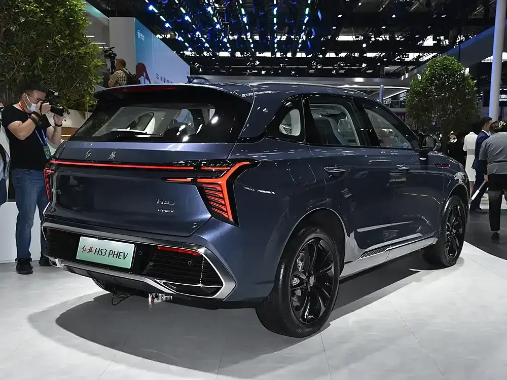 紅旗 HS3 PHEV:開啟智趣出行新時代