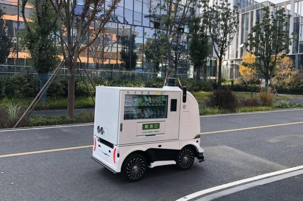 無人駕駛小巴、智慧站臺……“未來交通”逐步呈現(xiàn)!