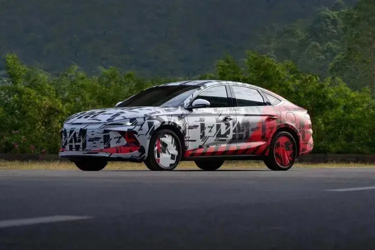 比亞迪全新 SUV 諜照中混動技術和其他混動技術相比有什么優(yōu)勢?