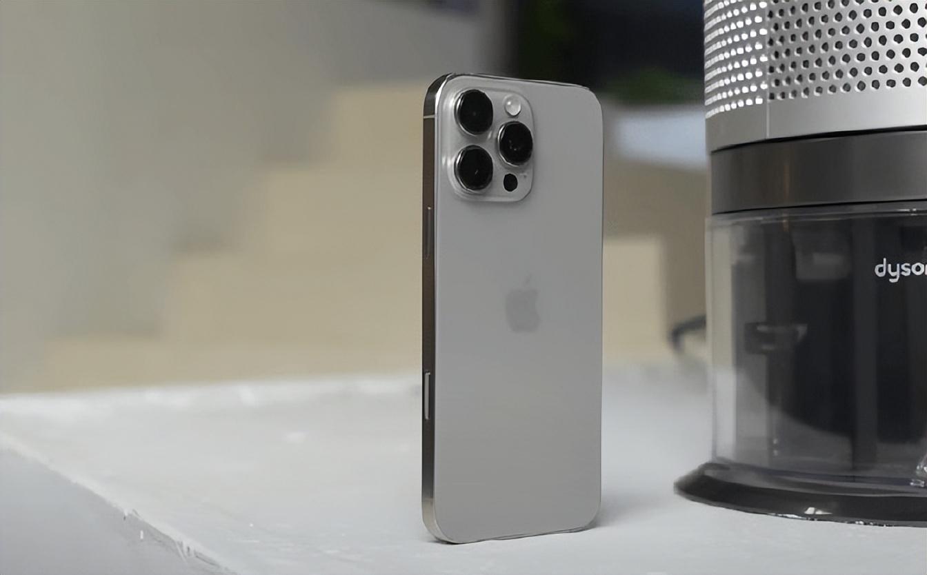 蘋果16ProMax真實評測,每年都換新iPhone,今年體驗不吐不快
