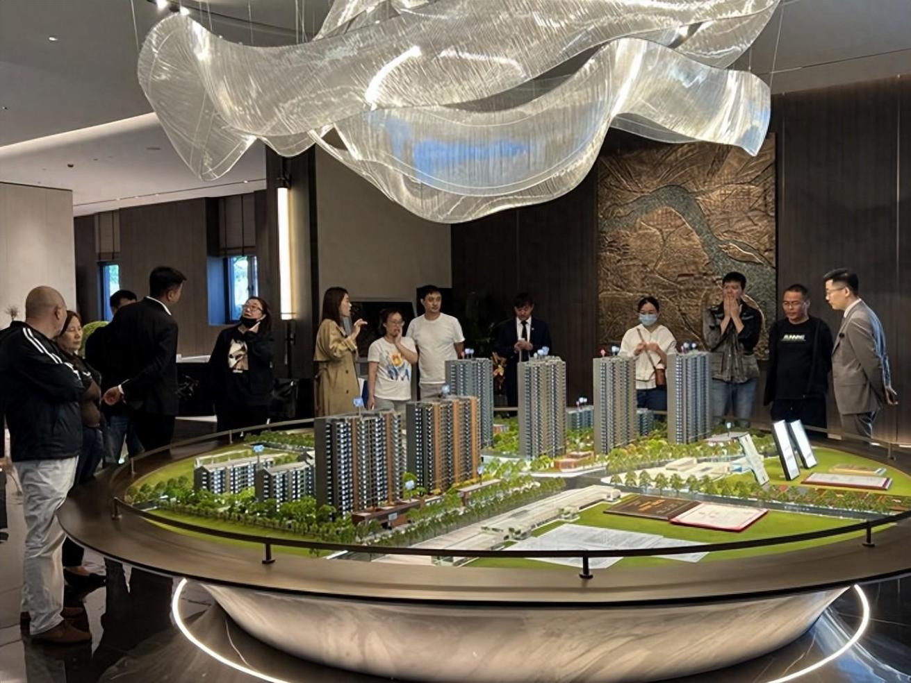 鄭州樓市“金十”表現不俗 樓盤到訪量認購量大幅提升