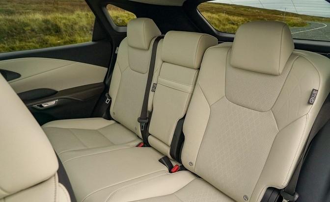 2024 年雷克薩斯 RX 450h+ F Sport Design評測