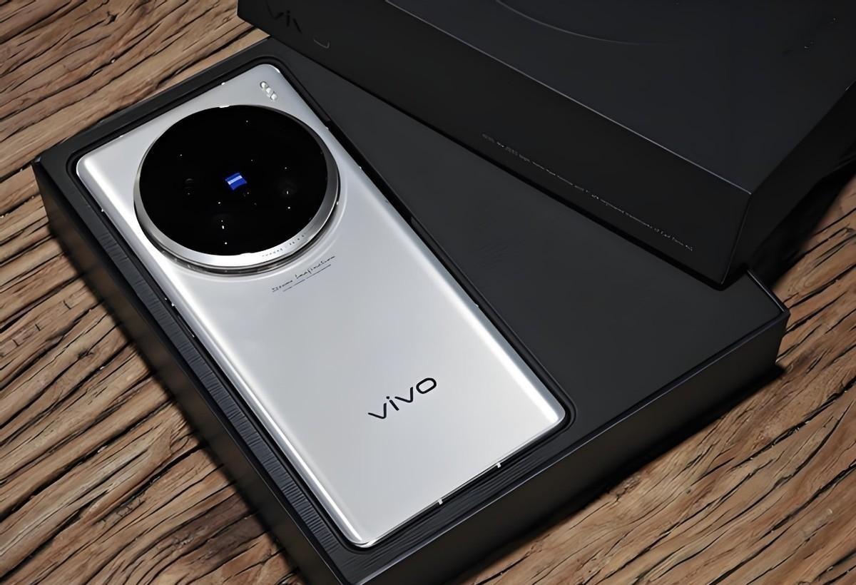 vivo已經“發飆”,16GB+1TB突降1751元,2K三星屏+2億蔡司影像
