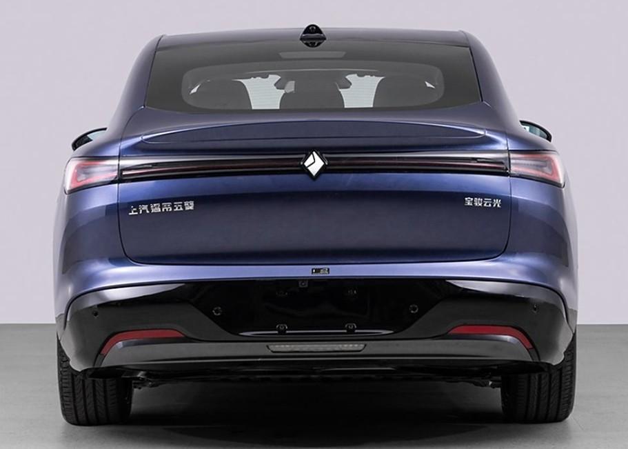 純電插混雙動力,定位中大型轎車,寶駿云光改名寶駿享境