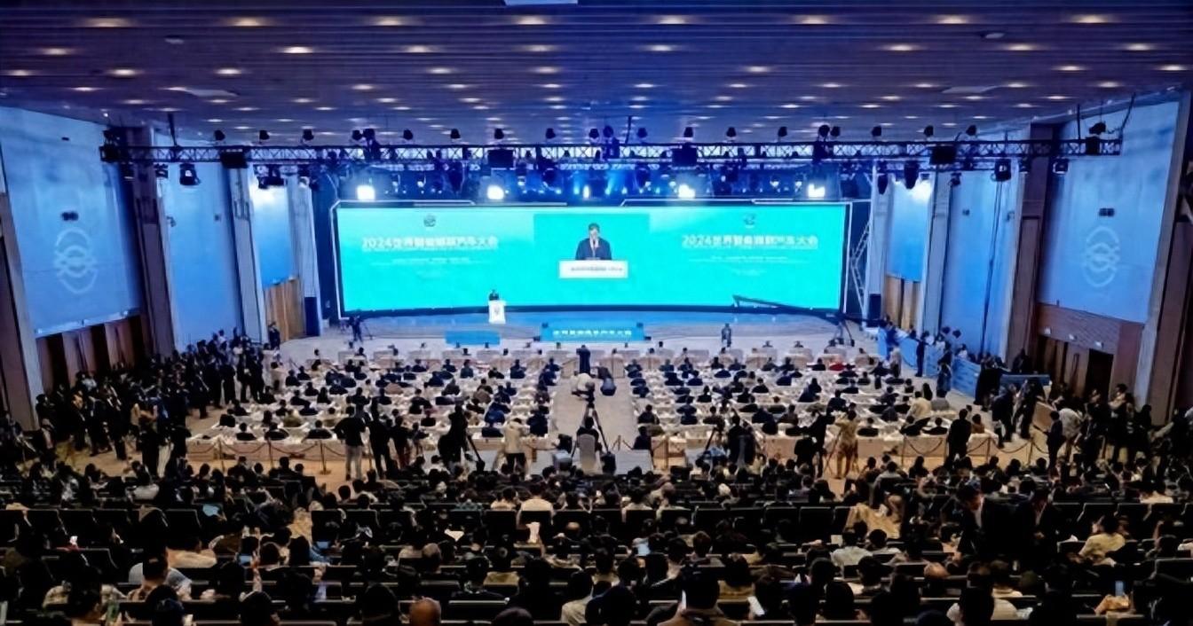 自動駕駛何時商業落地?聽聽他們都在2024世界智能網聯汽車大會上