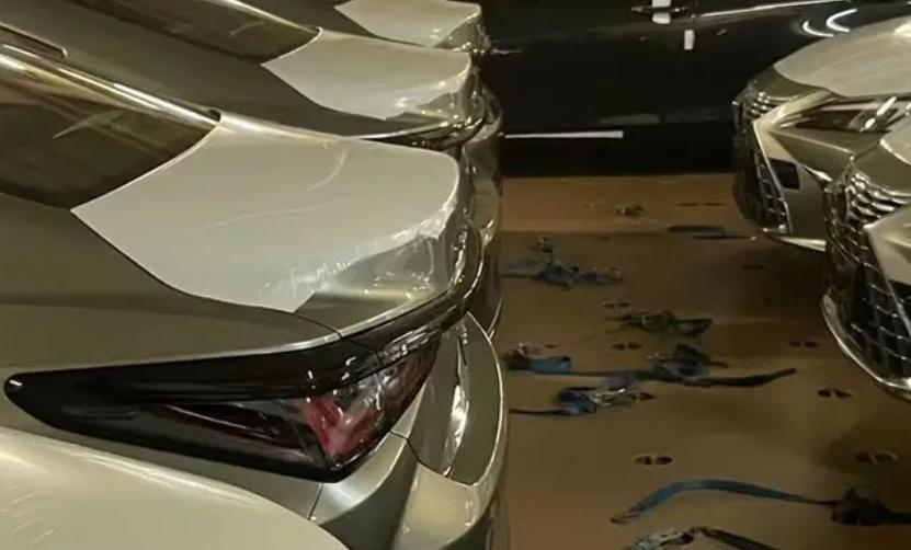 2025款雷克薩斯ES即將上市,廣州車展亮相,配置升級