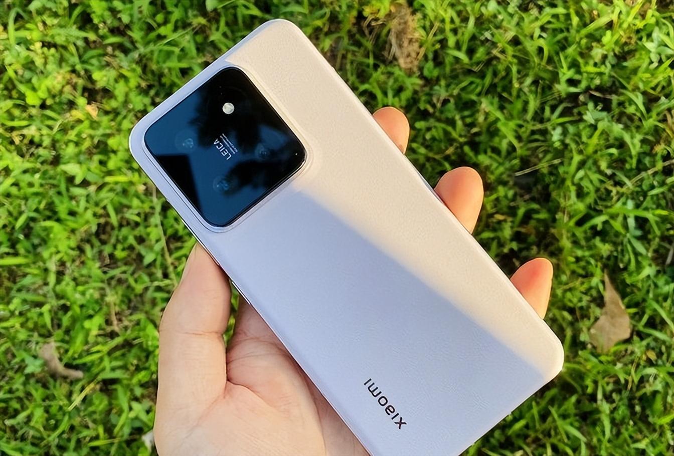 小米14、真我GT7 Pro該怎么選?兩者有什么優缺點?對比之后不糾結
