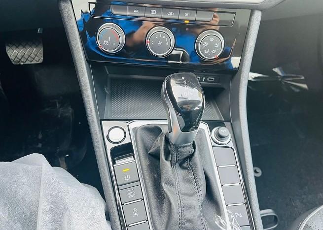 年輕首選車型,我的速騰之旅,氣質車身