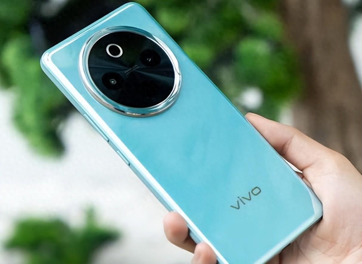 vivo終于妥協,發布僅一個月跌至1499元,6500mAh+等深微曲屏