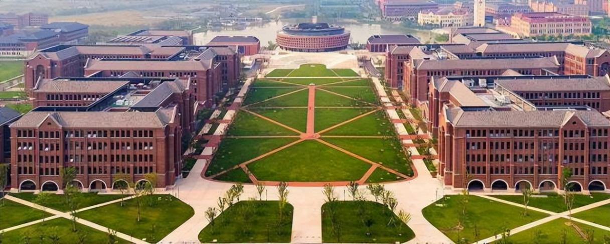 211大學的“8個等級”,鄭州大學在第六檔,大部分都只在第七檔