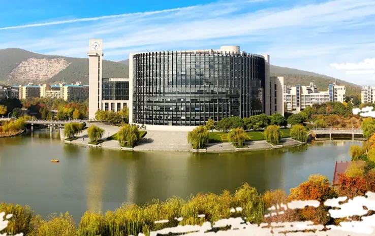 211大學的“8個等級”,鄭州大學在第六檔,大部分都只在第七檔