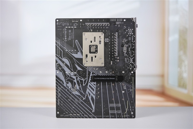 一鍵降低9ns延遲!技嘉小雕X870 AORUS ELITE WIFI7主板評測:僅售2K