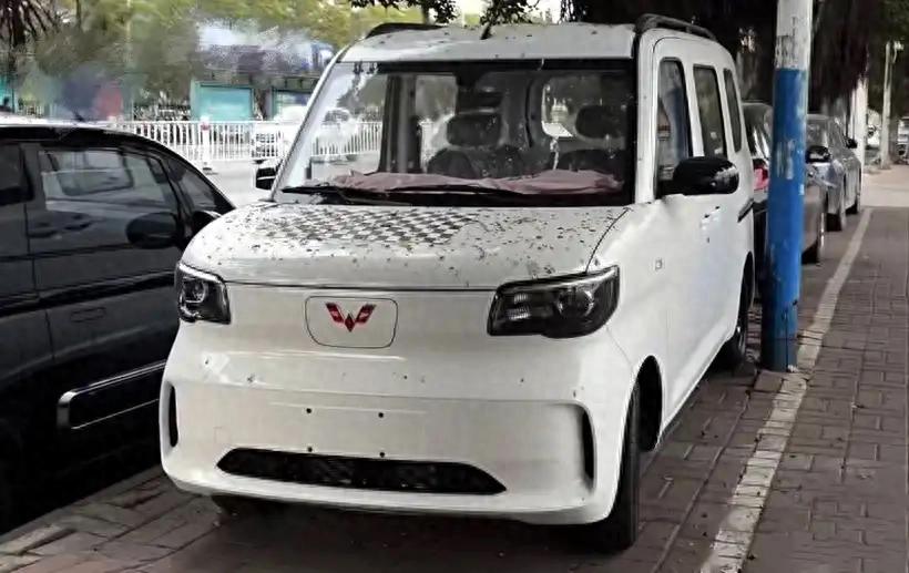國產“K-Car”即將上市!全新五菱之光EV街頭亮相,您準備好了嗎