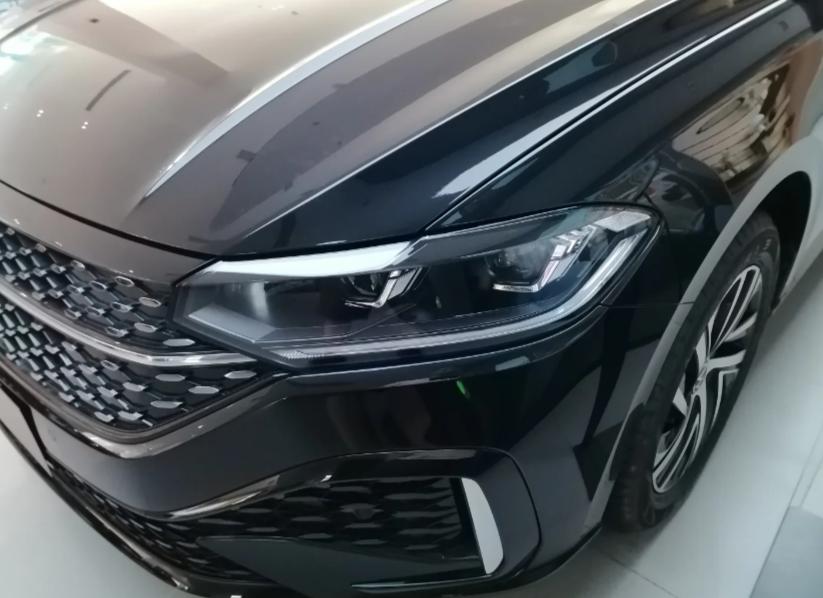 看似平凡卻穩(wěn)得出奇,朗逸是如何靠品質(zhì)贏得百萬車主信任