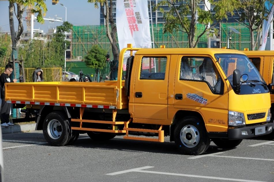 緊跟時代的脈搏 江鈴順達工程車闊步奮進在城建新征程