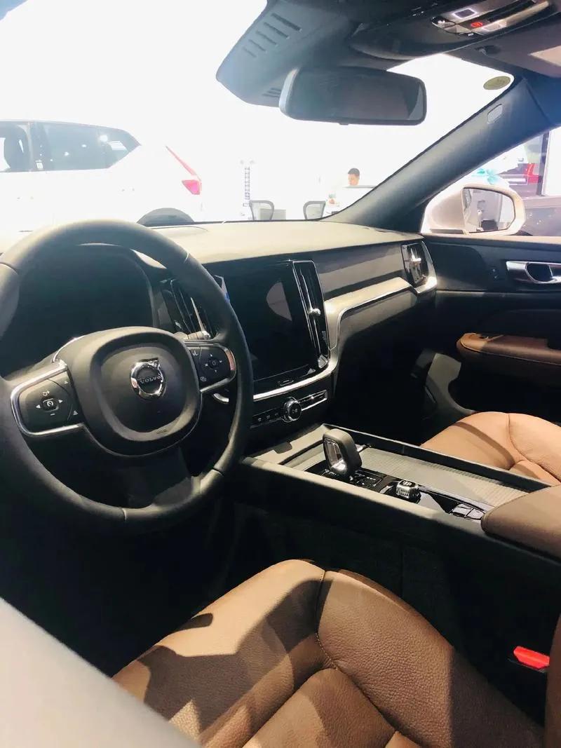探秘沃爾沃 S60 新款:安全領銜,豪華加載,能否制霸同級?