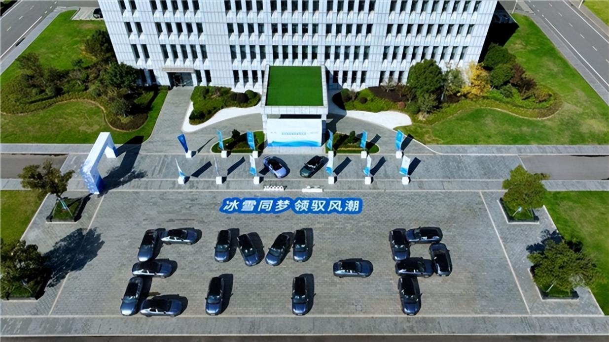 領克:從品質到文化,全方位打造高端汽車品牌