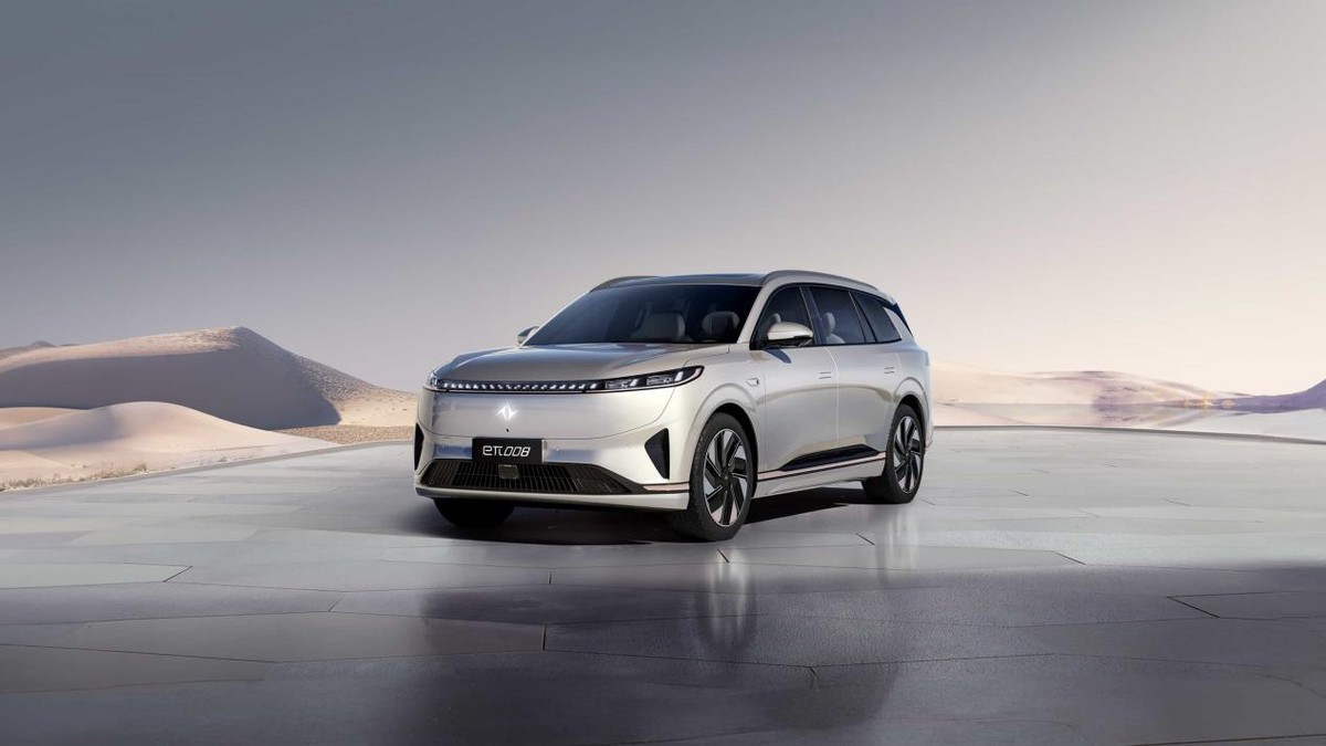 用東風(fēng)設(shè)計(jì) 講好中國(guó)故事 東風(fēng)汽車5款車型榮獲2024國(guó)際CMF設(shè)計(jì)獎(jiǎng)
