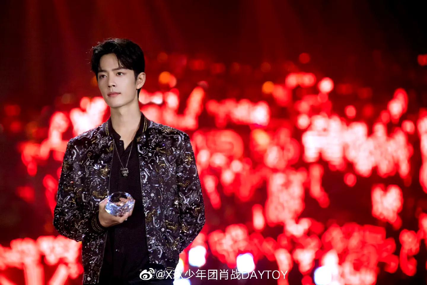 星光大賞VIP之星越辦越垮,19、20年或成巔峰,肖戰(zhàn)、王一博同臺(tái)