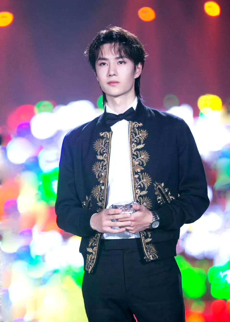 星光大賞VIP之星越辦越垮,19、20年或成巔峰,肖戰(zhàn)、王一博同臺(tái)
