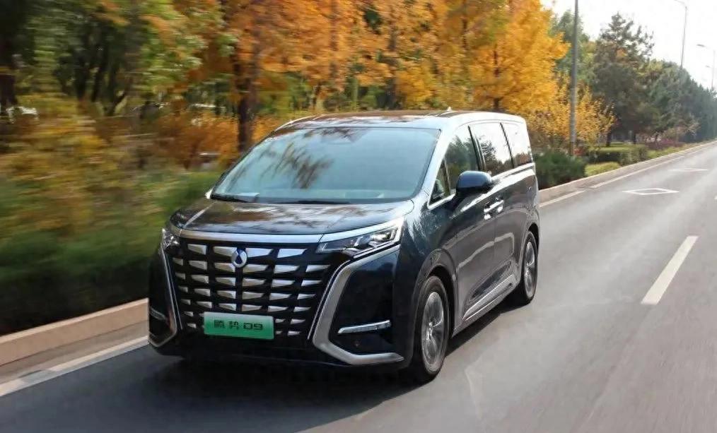 6-20萬,三款性價比超高的MPV,可家用可商務,別克GL8都不香了