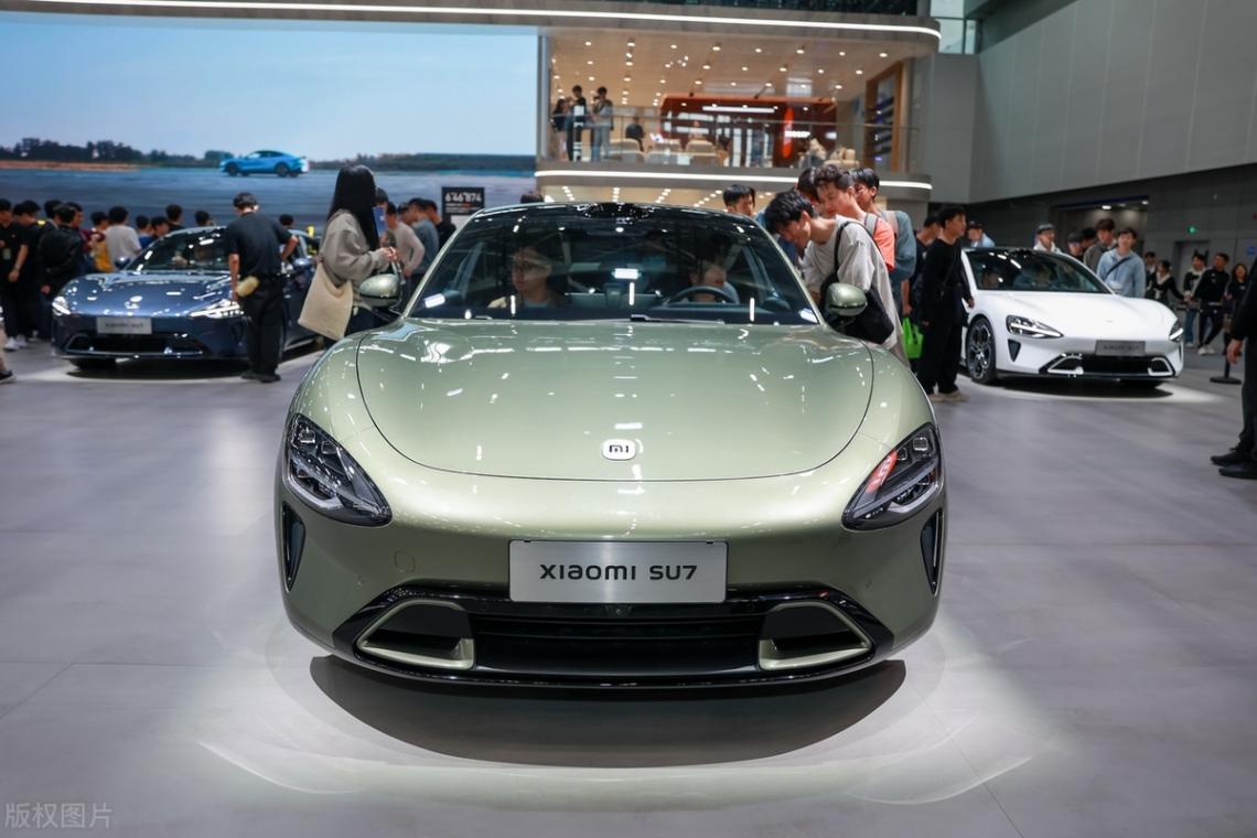 小米 SU7 拆車:深度探索與驚喜發現